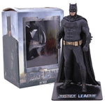 DC Comics Justice League Batman 1/10 Scale